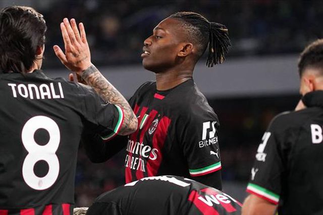 Abraham, Gonçalo Ramos, João Mário e Rúben Dias rendidos a Rafael Leão