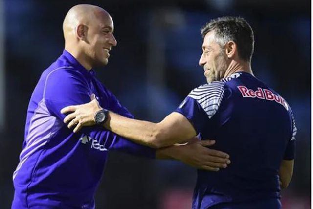 Vitória com reviravolta sobre Caixinha na estreia de Pepa no Cruzeiro