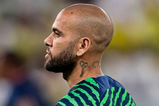 Amigo sai em defesa de Dani Alves: «Ela aproximou-se dele a dançar e a roçar-se»