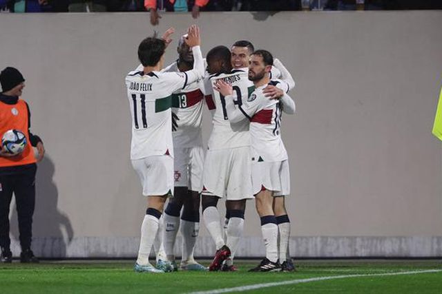 Portugal esmaga Luxemburgo (veja os golos)