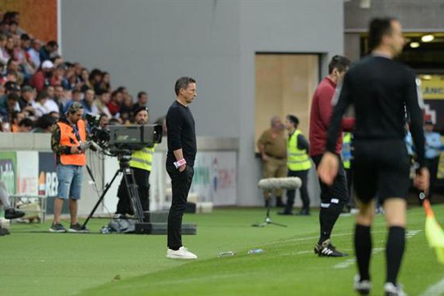 Roger Schmidt: o jogo, David Neres e a estreia da dupla nórdica