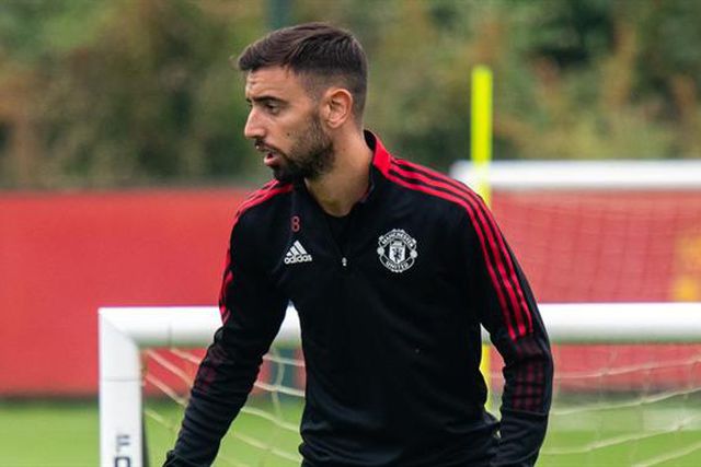 Confirmado: Rui Silva e William Carvalho contra Bruno Fernandes