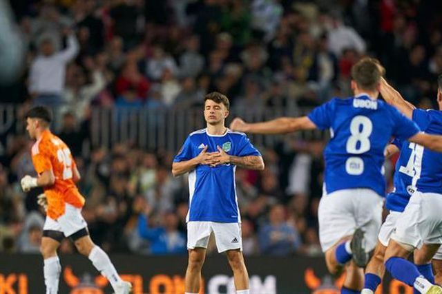 LOUCURA! Mais de 90 mil em Camp Nou a ver a Kings League (vídeos)
