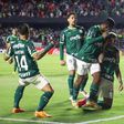 Abel Ferreira sofre, mas arranca primeira vitória