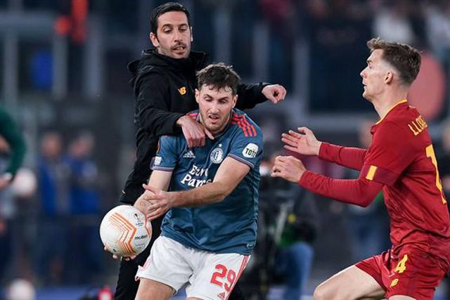 Castigo pesado para adjunto de Mourinho que agrediu adversário (vídeo)