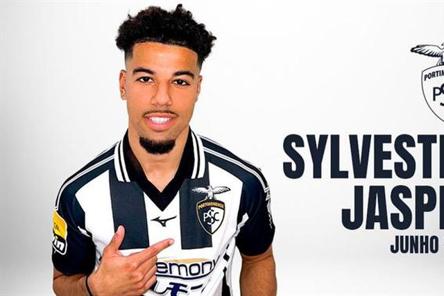 Anunciado primeiro reforço para a próxima época