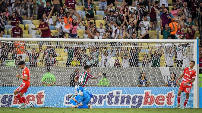 River Plate humilhado no Maracanã (vídeo)