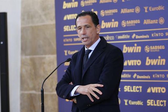 «Recandidatar-me? Em breve digo...»