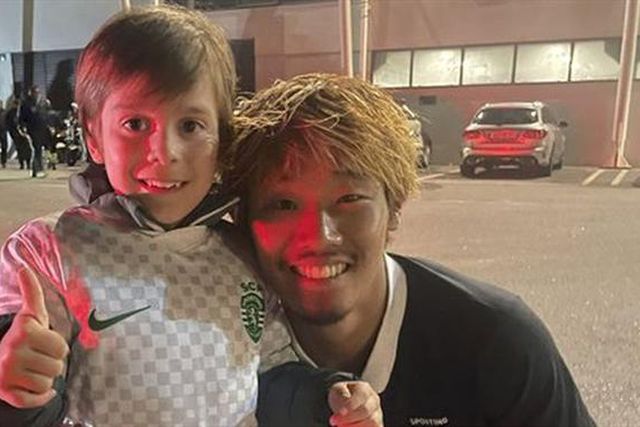 É filho de ex-Sporting, chorou por Morita no Mundial e agora conheceu o ídolo