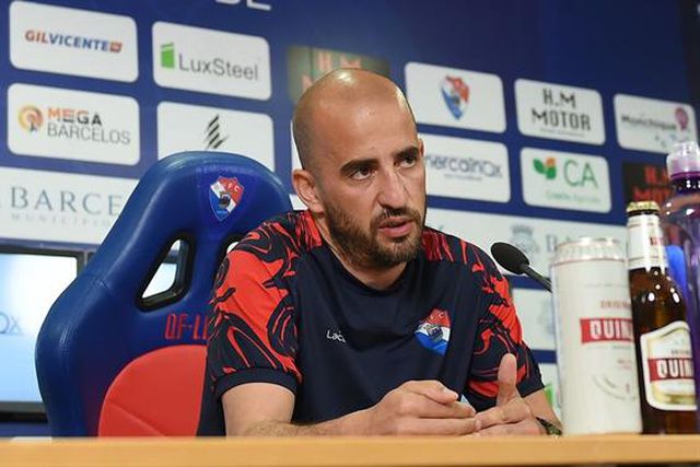 «Também podemos olhar para esta fase menos boa do Benfica...»