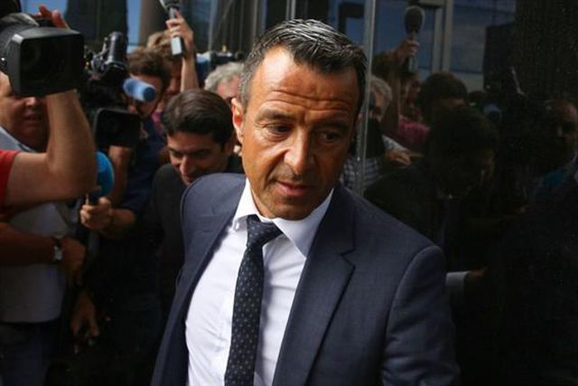 Joan Laporta e Jorge Mendes reuniram-se no Porto com dois portugueses na agenda