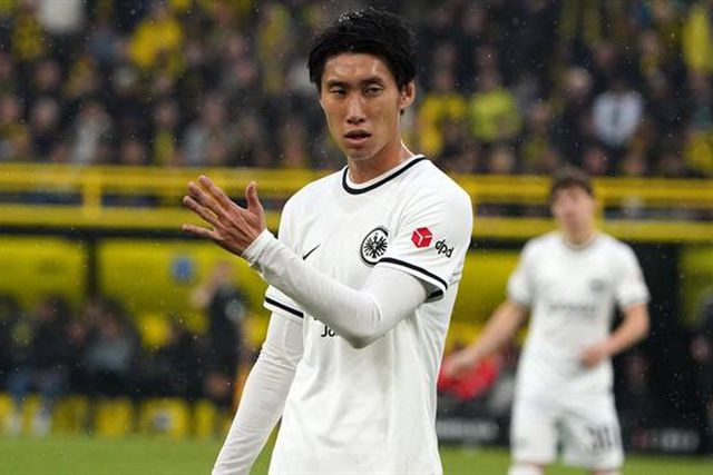 Benfica não desiste de Kamada