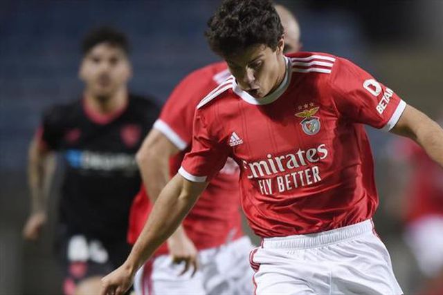 João Neves revela o ídolo de infância