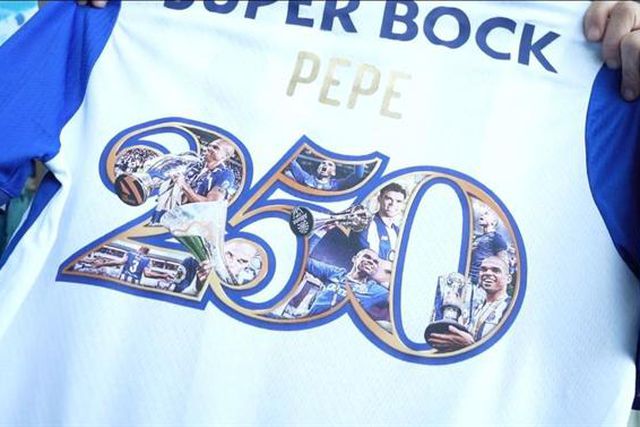 Pepe e os 250 jogos de dragão ao peito: «Grato para o resto da vida» (vídeo)