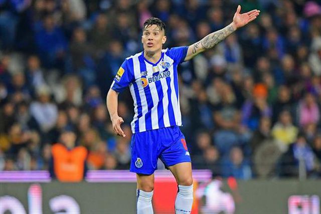 Uribe e não só: as 'figuras' que deixaram o Dragão a custo zero (fotogaleria)