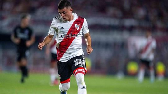 Jovem promessa do River Plate apontada à Luz