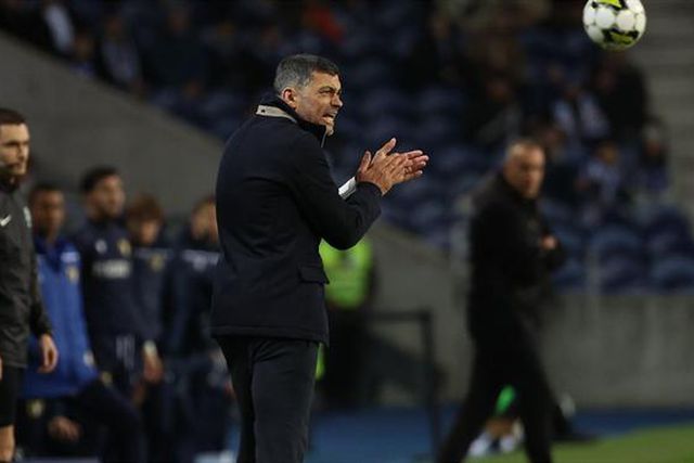 Sondagem: Sérgio Conceição tem razão ao queixar-se da arbitragem? Veja o resultado final