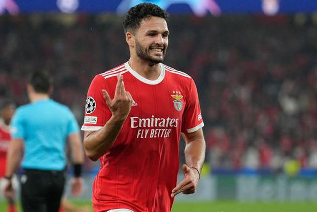 Marcou 122 golos no Barcelona e recomenda Gonçalo Ramos