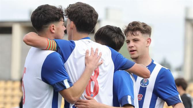 Vitória natural do FC Porto em Torres Vedras