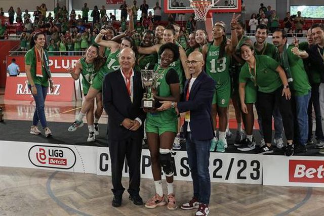 GDESSA vence Benfica e conquista Liga feminina