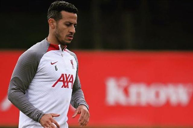 Klopp com razões para sorrir com o regresso de Thiago Alcântara