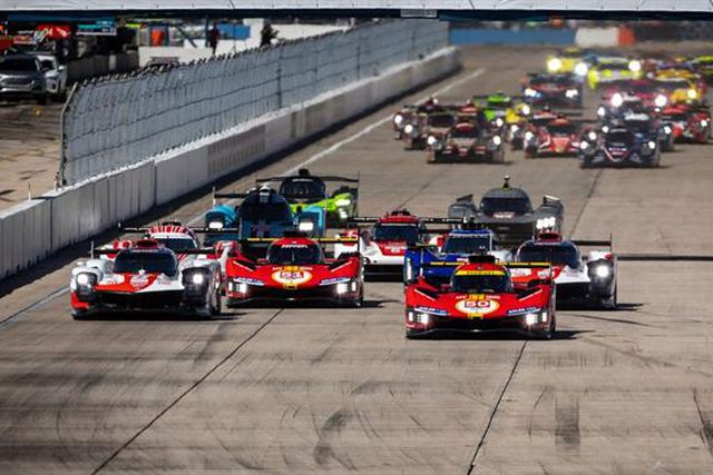 Pódio de Albuquerque no arranque do WEC