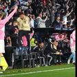 Festejo de adjunto de Carvalhal merece destaque nas redes sociais (vídeo)