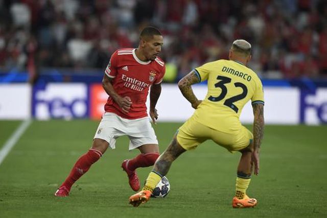 Inter vence Benfica na Luz e complica missão da águia