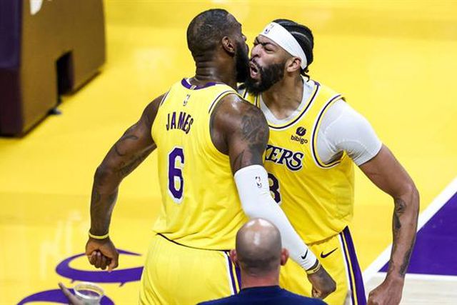 LeBron James em destaque e Lakers a uma vitória das meias-finais (vídeos)