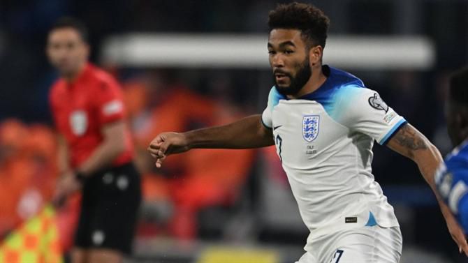 Inglaterra perde Reece James