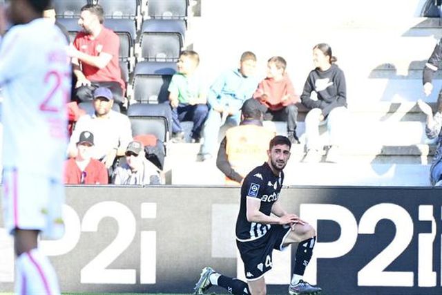 Fonte e André Gomes titulares: Lille de Paulo Fonseca perde com o 'lanterna vermelha'