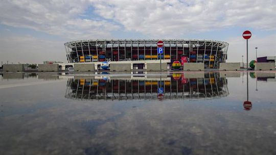 Catar protela desmantelamento dos estádios do Mundial