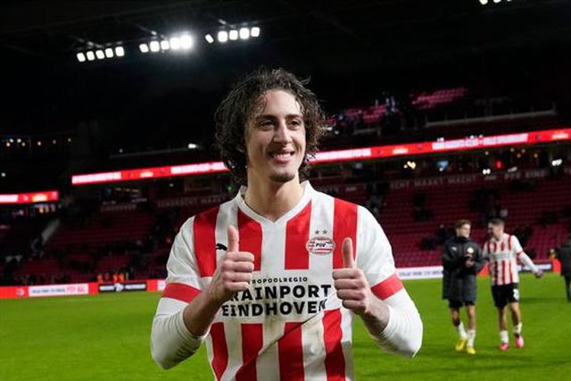 «Sinto-me valorizado e gostaria de ficar no PSV»