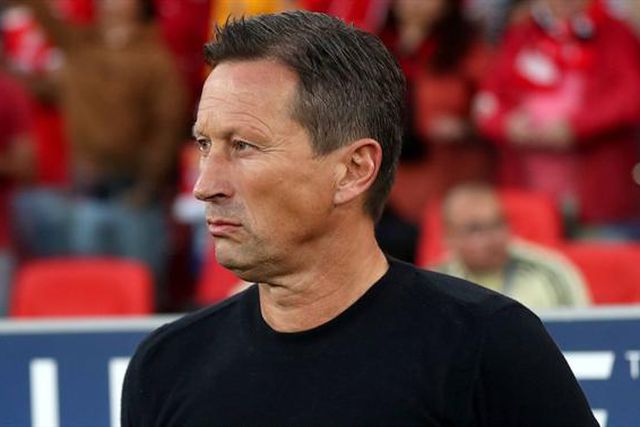 Sondagem: Benfica vai reagir após a derrota com o Inter e vencer em Chaves? Veja o resultado final