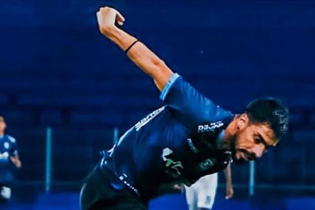 Insólito: árbitro expulsou três jogadores, deu... 40 minutos de compensação e acabou suspenso