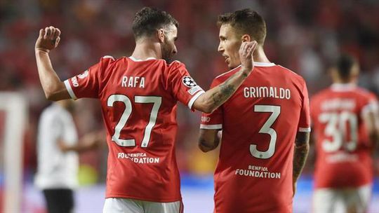 Mais pretendentes para Grimaldo e Rafa