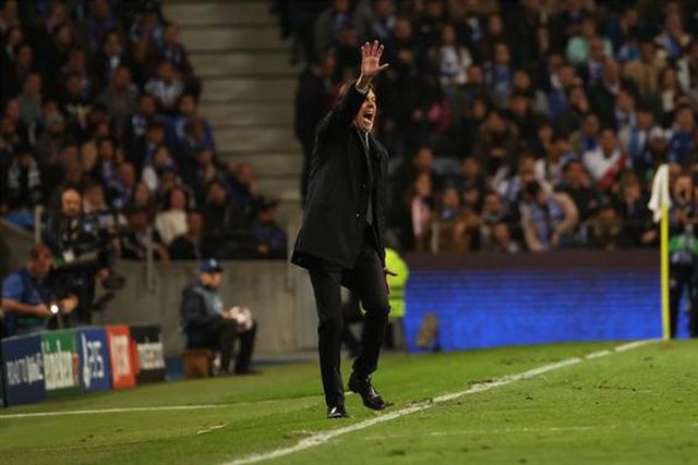 «Sofremos no final do jogo, mas fizemos história e estamos felizes»