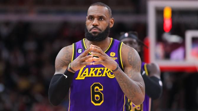 LeBron James de sonho deixa Lakers mais perto dos ‘play-offs’; Embiid anotou 52 na vitória dos 76ers