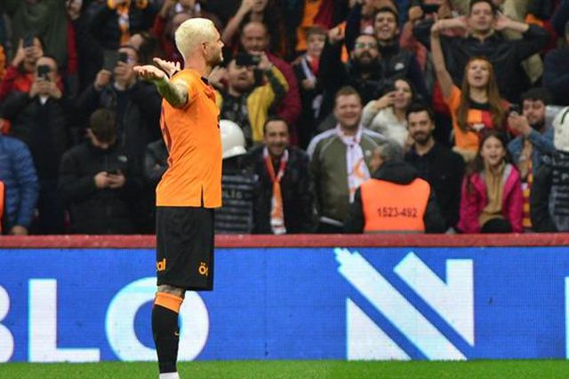 Galatasaray vence e pressiona (ainda mais) Jorge Jesus