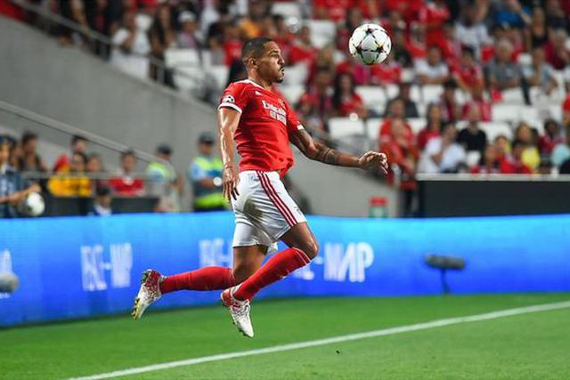 «O principal interesse do Gilberto é renovar contrato»