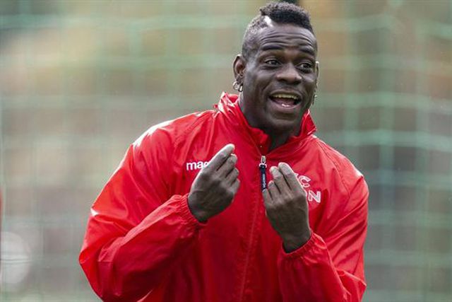 Balotelli sempre com a língua afiada: «Temos avançados em Itália...»