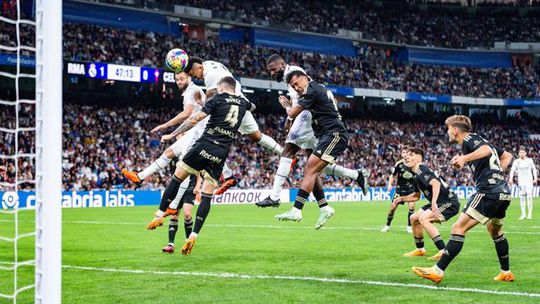 Carlos Carvalhal derrotado no mítico Santiago Bernabéu (veja os golos)