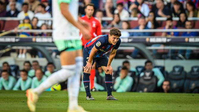 Gavi lesiona-se ante o Osasuna