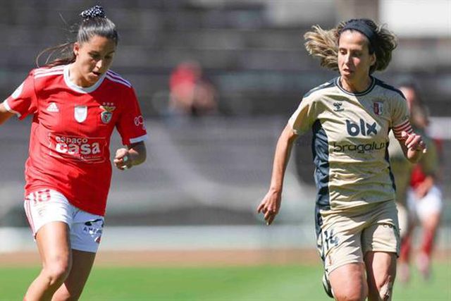 Benfica dá meia dúzia em Braga e está cada vez mais perto do tricampeonato