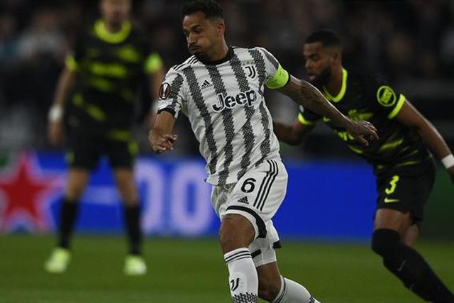 Mais uma lesão para St. Juste