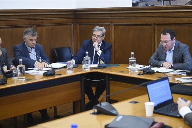 «FPF nunca foi citada pelo Fisco e contrato de Fernando Santos é público»