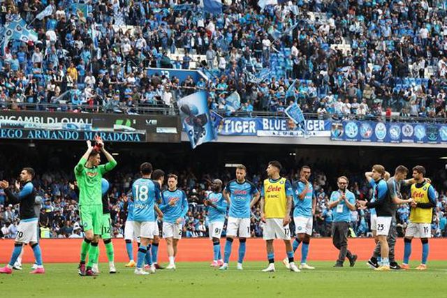 Nápoles pode ser campeão no sofá: e porque não o é ainda?