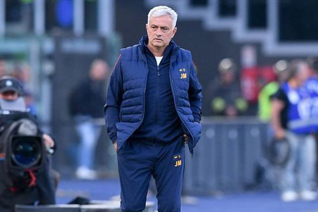 Italianos avançam que Chelsea contactou José Mourinho