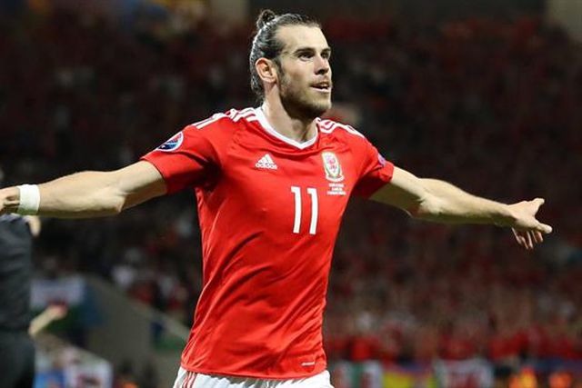 Wrexham tenta convencer Bale a deixar reforma para «uma última época mágica»
