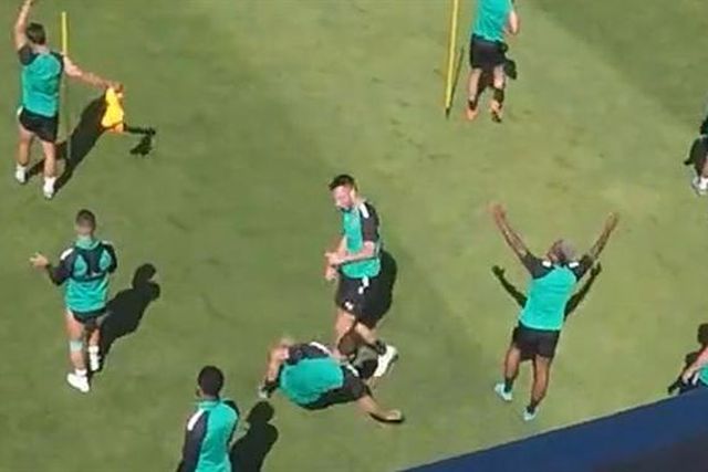 Ukra «atropelado» por Samaris (vídeo)